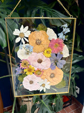Load image into Gallery viewer, Golden 11"x14" Rectangular Frame Custom Floral Preservation
