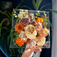 Load image into Gallery viewer, Custom Floral Resin Slabs - Bridal Bouquets, Memorial Flowers, dried flower preservation
