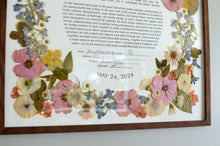 Load image into Gallery viewer, Natural Oak Wooden Square Frame 20" x 20" Custom Floral Preservation