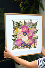 Load image into Gallery viewer, Natural Oak Wooden Square Frame 20" x 20" Custom Floral Preservation