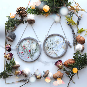 Pressed Flora Glass Ornament - Merry & Bright