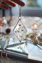 Load image into Gallery viewer, Pressed Flowers Glass Ornament - Baby&#39;s breath flowers, Bevel suncatcher