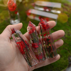 HOLIDAY SPECIAL Obelisk crystal point, flower terrarium décor - Red daisy
