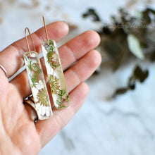Load image into Gallery viewer, These gorgeous earrings feature handpicked pressed flowers preserved in the high-quality jewelry grade resin and sterling silver ear-wires.