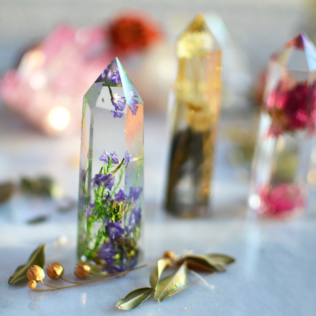 Purple Limonium crystal obelisk – Eight Acorns Floral Preservation