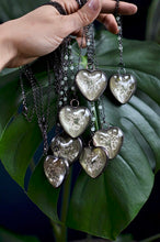 Load image into Gallery viewer, Dogwood leaf green heart pendant, terrarium jewelry