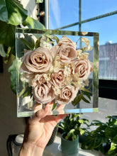 Load image into Gallery viewer, Custom Floral Resin Slabs - Bridal Bouquets, Memorial Flowers, dried flower preservation