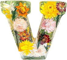 Load image into Gallery viewer, Custom Flower Preservation, Wedding Flower Art home Decor Resin Alphabet Letters
