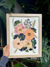 Load image into Gallery viewer, Light Oak 11"x14" Rectangular Frame Custom Floral Preservation
