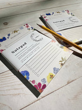 Load image into Gallery viewer, To-do Floral Notepad