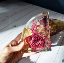 Load image into Gallery viewer, Custom Flower Preservation, Wedding Flower Art home Decor Functional resin and glass pieces