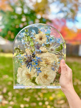 Load image into Gallery viewer, Custom Floral Resin Slabs - Bridal Bouquets, Memorial Flowers, dried flower preservation