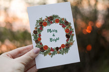 Load image into Gallery viewer, Holiday Winterbery Greeting Card Set - 8 cards