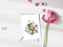 Load image into Gallery viewer, Lilly of the valley/Muscari - Pressed flower collection greeting card