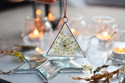 Pressed Flowers Glass Ornament - Queen Anne's Lace, Bevel suncatcher