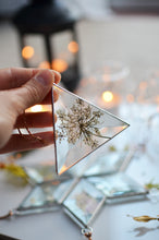 Load image into Gallery viewer, Pressed Flowers Glass Ornament - Queen Anne&#39;s Lace, Bevel suncatcher