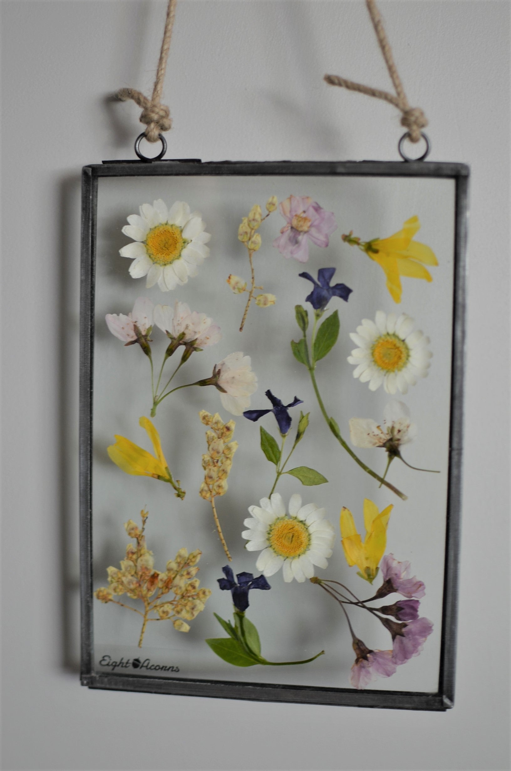 Pressed flower frame
