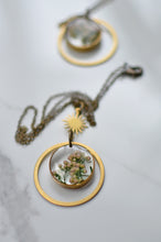 Load image into Gallery viewer, RICEFLOWER circle brass necklace