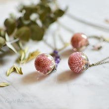 Load image into Gallery viewer, (Wholesale) Pink Globe Amaranth Flower necklace, 25&quot; bronze