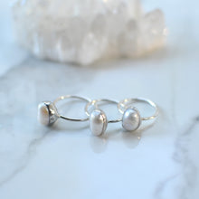 Load image into Gallery viewer, Freshwater pearl silver ring