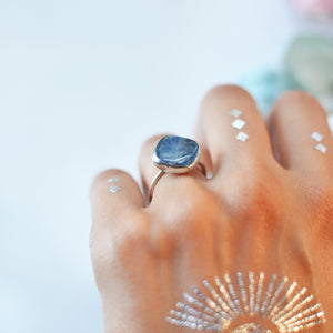 Blue Kyanite silver ring