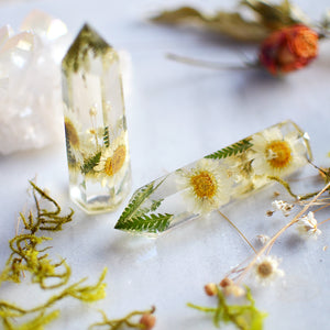 Daisy natural crystal point, Faux clear quartz crystal