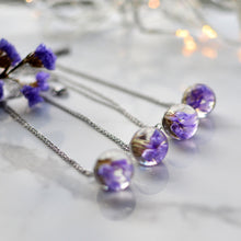 Load image into Gallery viewer, Purple limonium flower necklace, 2 cm sphere