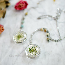 Load image into Gallery viewer, Pressed flower necklace, White Queen Anne&#39;s Lace 