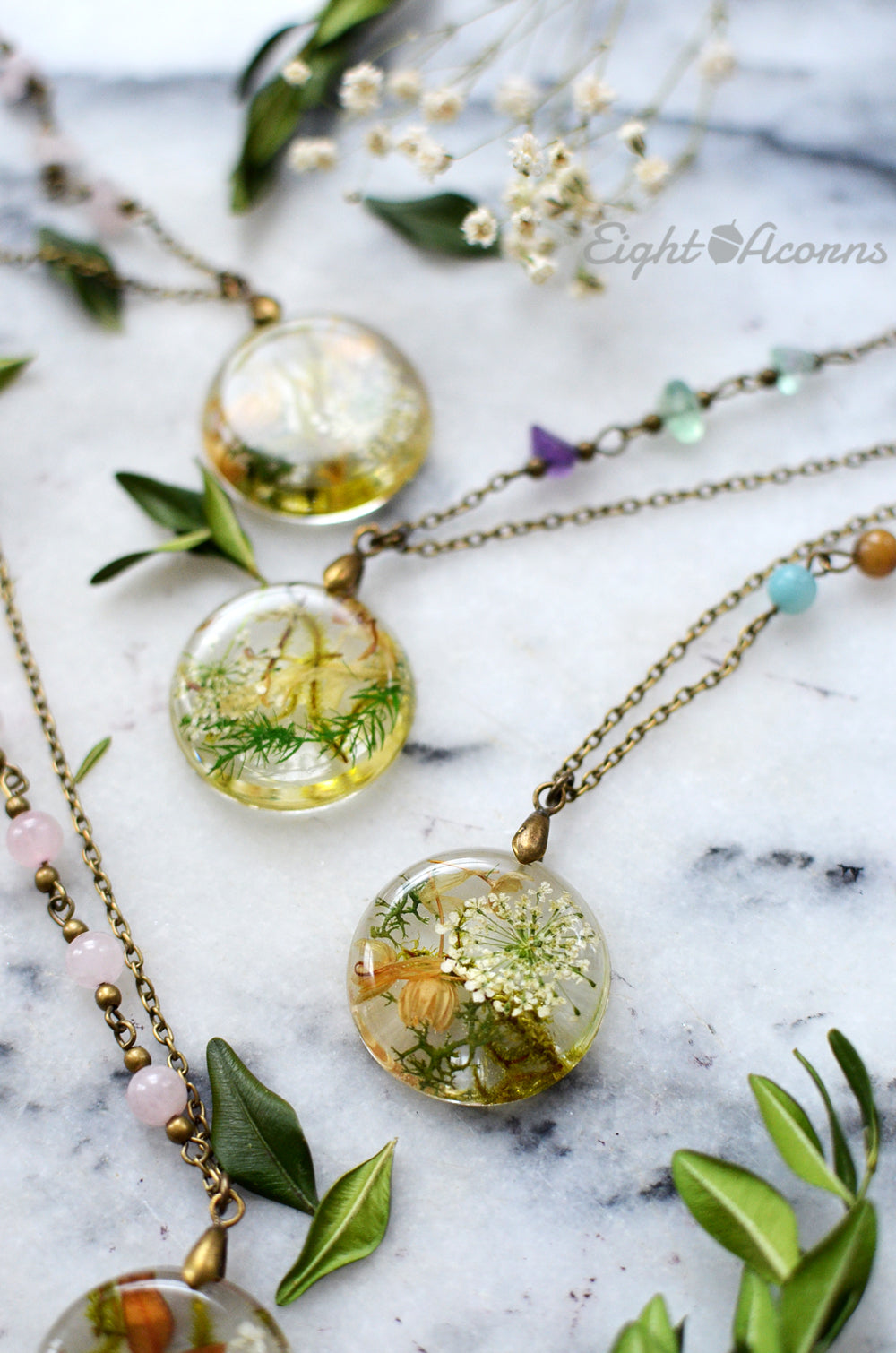 Terrarium Moss necklace – Eight Acorns Floral Preservation