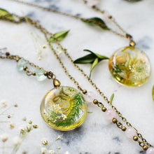 Load image into Gallery viewer, Terrarium Moss necklace nature jewelry 