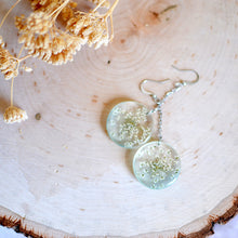 Load image into Gallery viewer, Queen Anne&#39;s Lace earrings