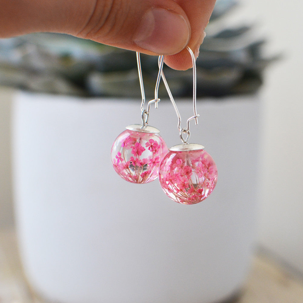 Shimmering Shades of Pink Polymer Clay Arabesque Dangle Earrings with –  SimplyRaevyn