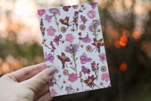 Load image into Gallery viewer, (Wholesale) Pink Flower Mix - Pressed flower collection card