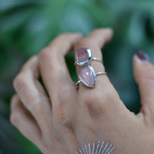 Load image into Gallery viewer, Pink Polished Rose Quartz silver ring
